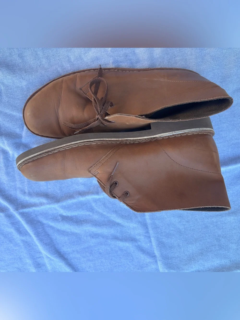 Clarks Collection Brown Leather Chukka Boots - Simple Lace-Up Design Desert Boot